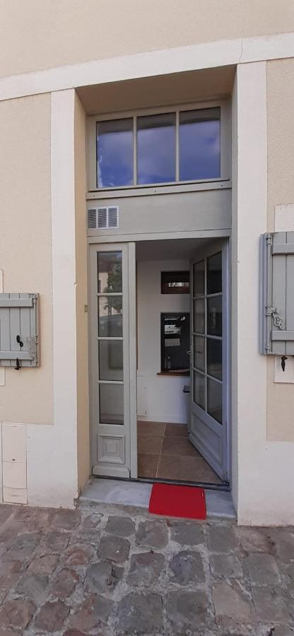 T3 Calme Et Cosy, Idealement Situe Pres Du Chateau Et De La Gare, Dans Un Cadre Paisible Rambouillet Exterior foto
